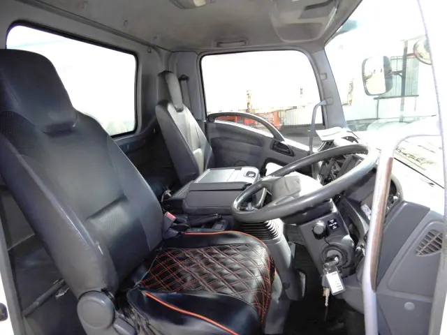 いすゞ フォワード PKG-FRR90S2(2WD)の写真22