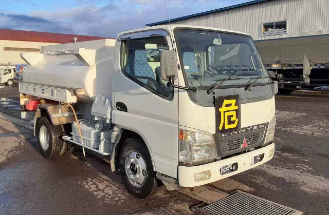 三菱 キャンター PA-FE73DB(2WD)の写真2