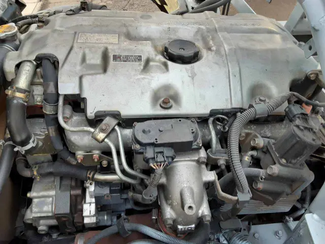 三菱 キャンター PA-FE73DB(2WD)の写真20