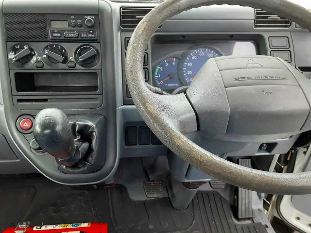 三菱 キャンター PA-FE73DB(2WD)の写真23