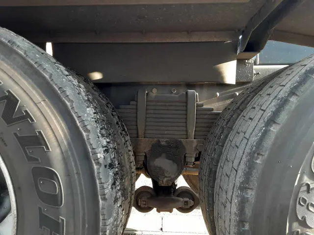 いすゞ ギガ QDG-EXZ52AJ(6x4)の写真11