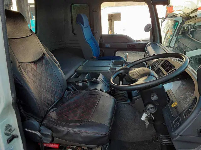 いすゞ ギガ QDG-EXZ52AJ(6x4)の写真22