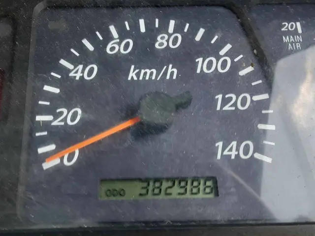 いすゞ ギガ QDG-EXZ52AJ(6x4)の写真24