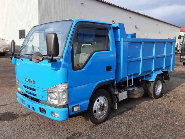 いすゞ エルフ TKG-NKS85AN(4WD)の写真1