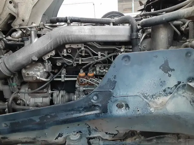 いすゞ ギガ PJ-CYZ51V6(6x4)の写真19