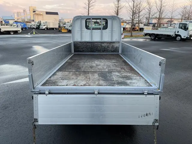 いすゞ エルフ TKG-NHS85A(4WD)の写真7