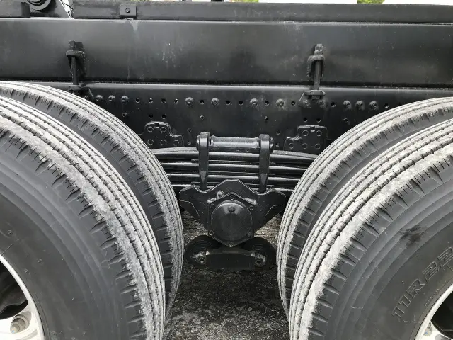 日野 プロフィア 2DG-FS1AHE(6x4)の写真17