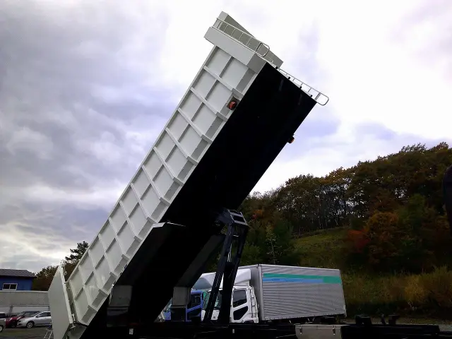 日野 プロフィア 2DG-FS1AHE(6x4)の写真10