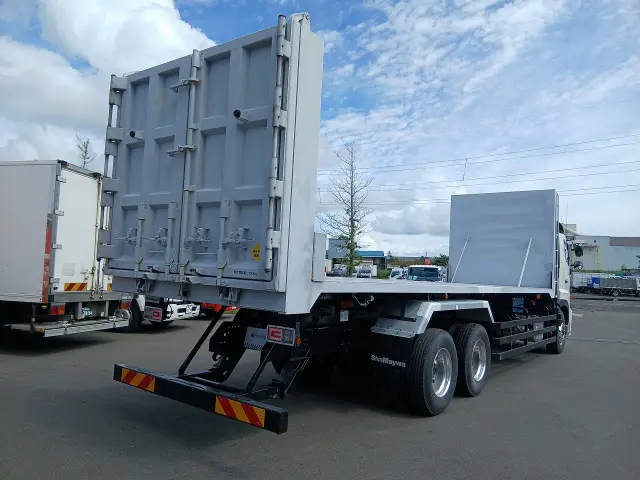 日野 プロフィア 2DG-FS1AHE(6x4)の写真6