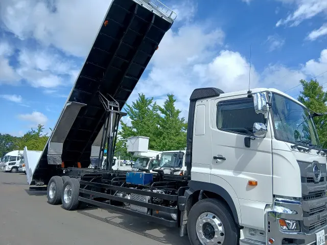日野 プロフィア 2DG-FS1AHE(6x4)の写真9