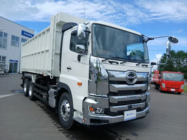 日野 プロフィア 2DG-FS1AJE(6x4)の写真2