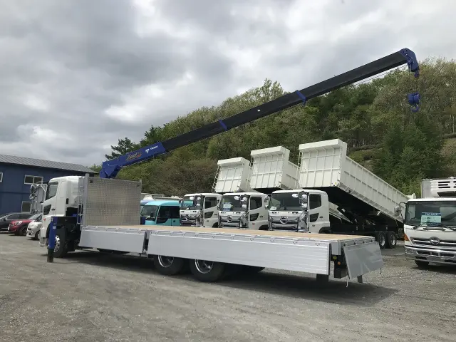 日野 プロフィア 2DG-FS1AHC(6x4)の写真10