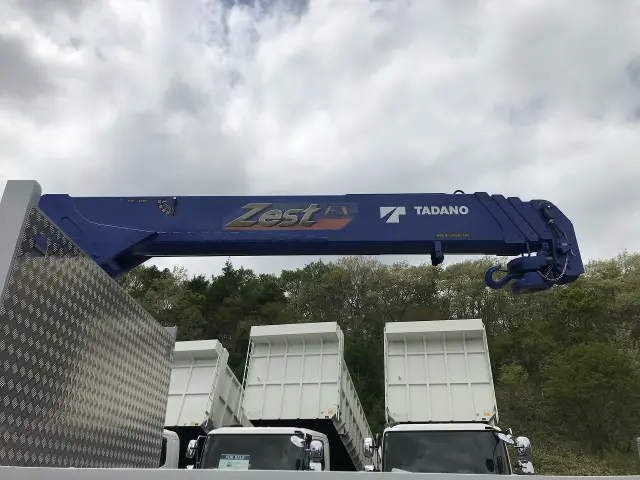 日野 プロフィア 2DG-FS1AHC(6x4)の写真11