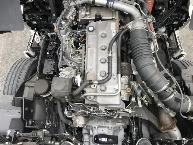 日野 プロフィア 2DG-FS1AHC(6x4)の写真21