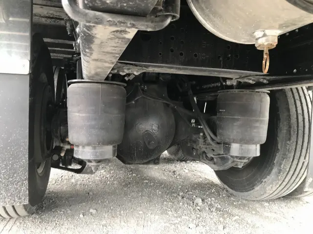 日野 プロフィア 2DG-FS1AHC(6x4)の写真17