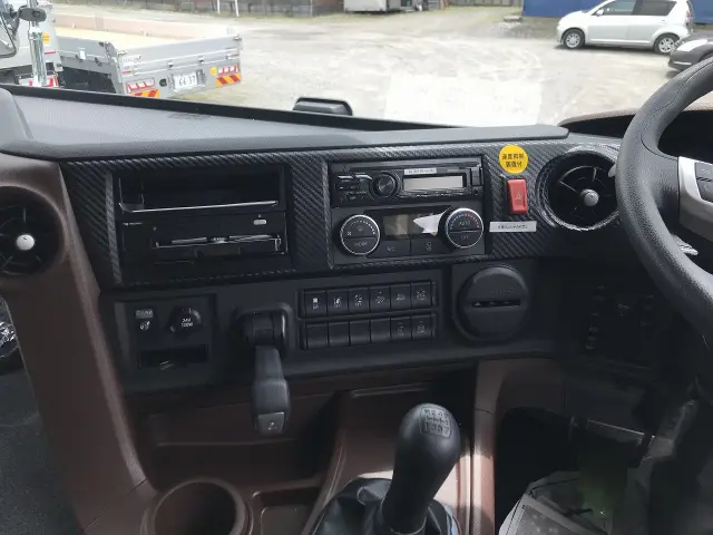 日野 プロフィア 2DG-FS1AHC(6x4)の写真23