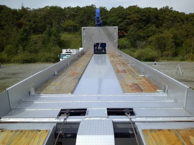 日野 プロフィア 2DG-FS1AHE(6x4)の写真7