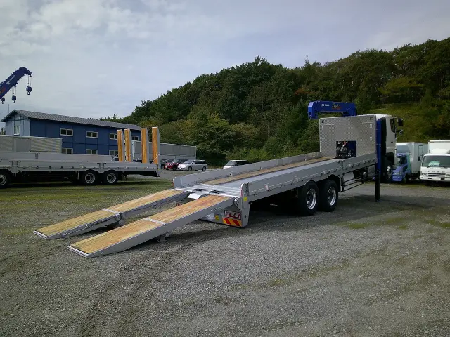 日野 プロフィア 2DG-FS1AHE(6x4)の写真8