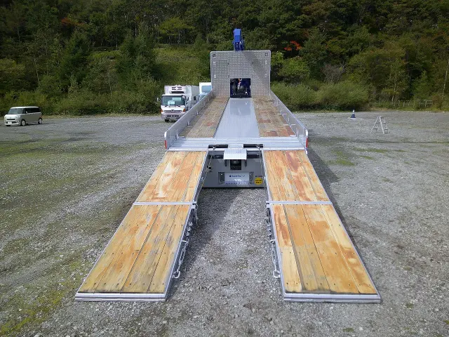 日野 プロフィア 2DG-FS1AHE(6x4)の写真9