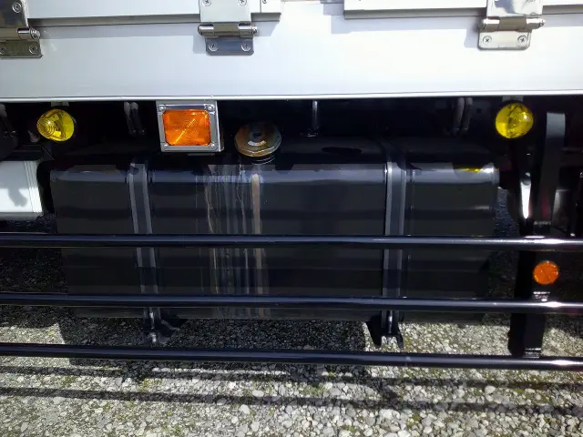 日野 プロフィア 2DG-FS1AHE(6x4)の写真17