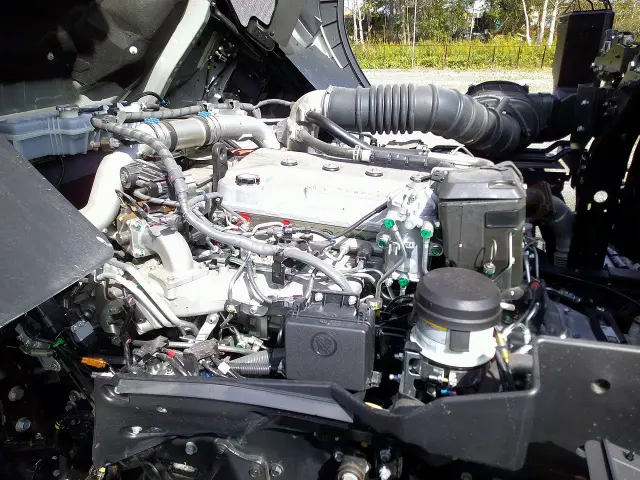 日野 プロフィア 2DG-FS1AHE(6x4)の写真19