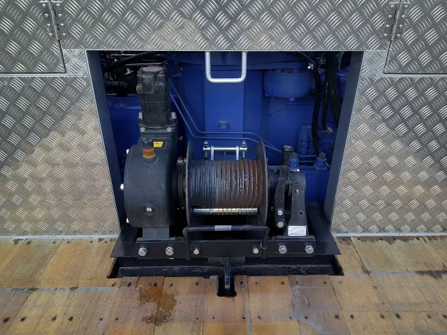 日野 プロフィア 2DG-FS1AHE(6x4)の写真11