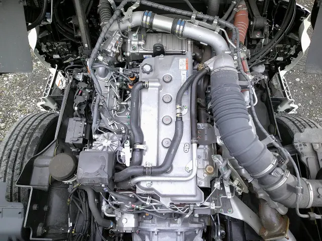 日野 プロフィア 2DG-FS1AHE(6x4)の写真21