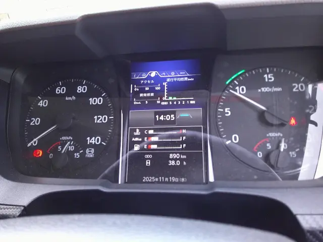 日野 プロフィア 2DG-FS1AHE(6x4)の写真24