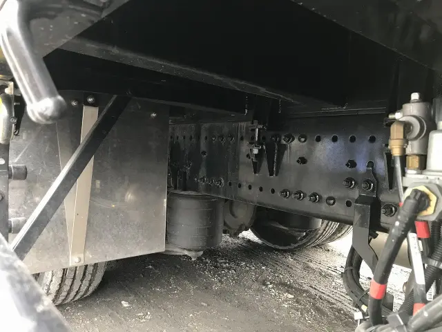 日野 プロフィア 2DG-FW1AHC(8x4)の写真14