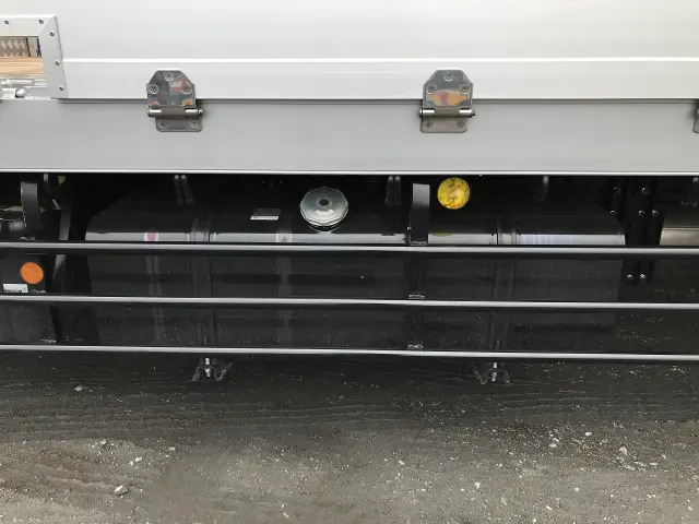 日野 プロフィア 2DG-FW1AHC(8x4)の写真17