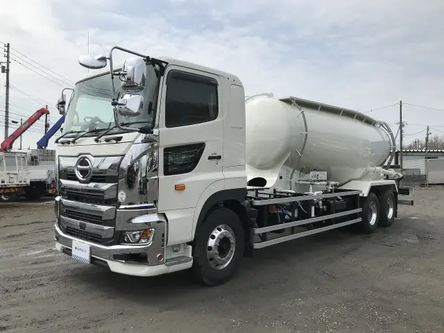 日野 プロフィア 2DG-FS1AHC(6x4)の写真1
