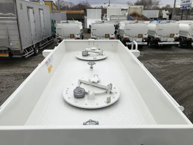 日野 デュトロ 2DG-XZU685M(4WD)の写真7