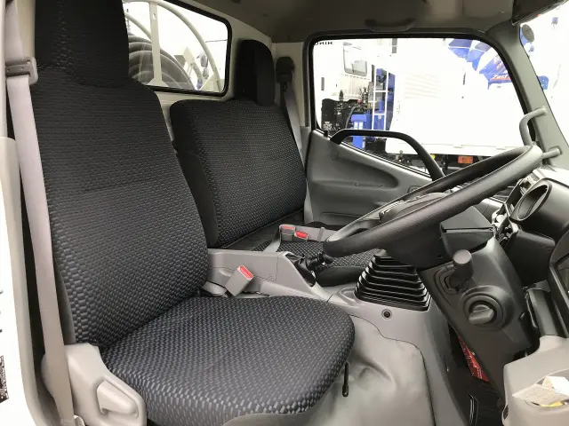 日野 デュトロ 2DG-XZU685M(4WD)の写真22