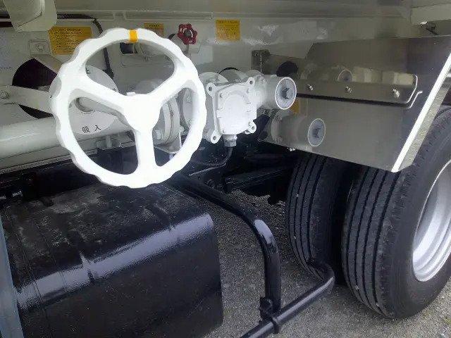日野 デュトロ 2DG-XZU685M(4WD)の写真13