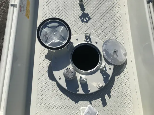 日野 デュトロ 2DG-XZU685M(4WD)の写真8