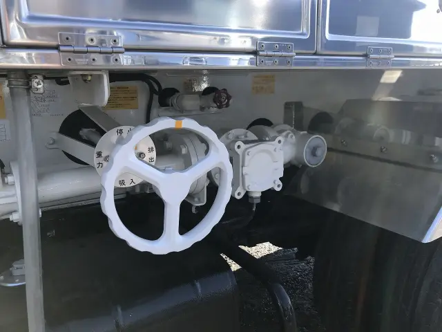 日野 デュトロ 2DG-XZU685M(4WD)の写真14