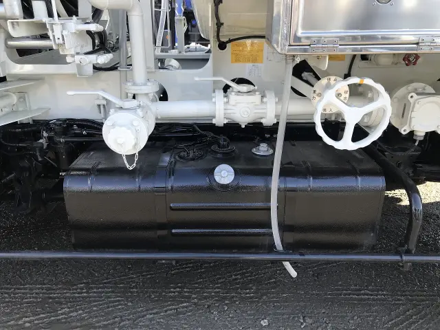 日野 デュトロ 2DG-XZU685M(4WD)の写真16