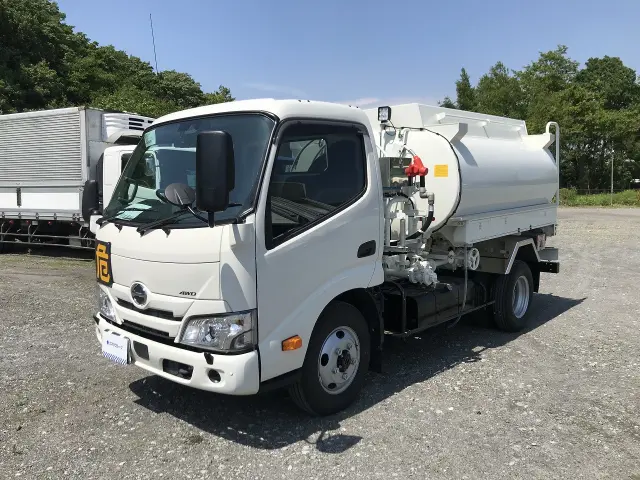 日野 デュトロ 2DG-XZU685M(4WD)の写真1