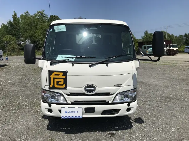 日野 デュトロ 2DG-XZU685M(4WD)の写真3