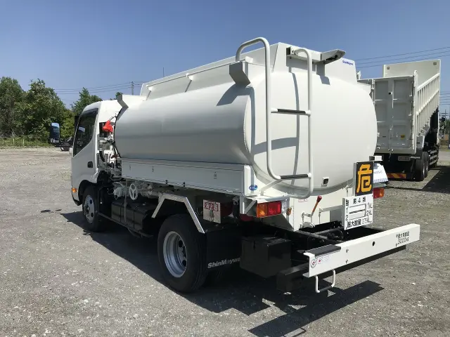 日野 デュトロ 2DG-XZU685M(4WD)の写真4