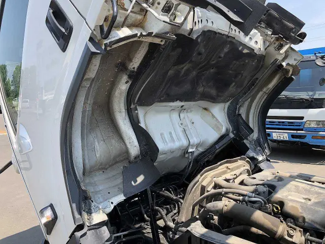 いすゞ エルフ TDG-NP85AR(4WD)の写真18