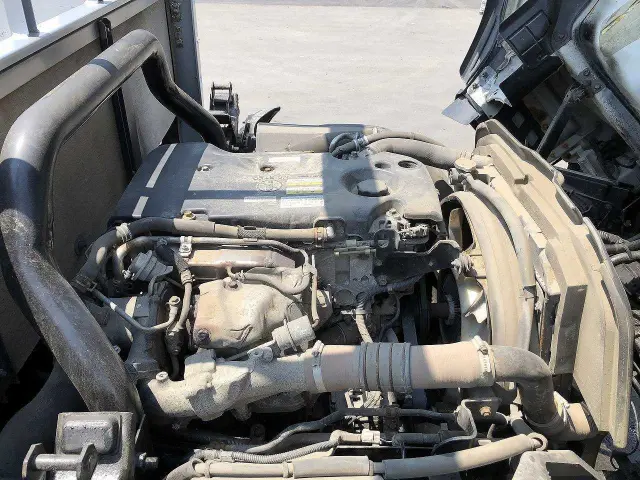 いすゞ エルフ TDG-NP85AR(4WD)の写真21