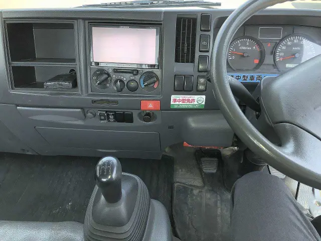 いすゞ エルフ TDG-NP85AR(4WD)の写真23