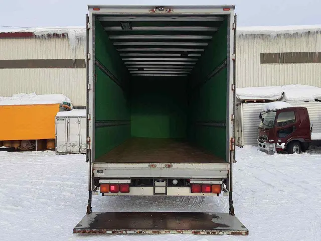 いすゞ フォワード SKG-FRR90S2(2WD)の写真8