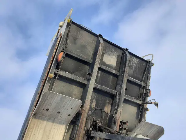 日野 プロフィア QKG-FS1EKDA(6x4)の写真11