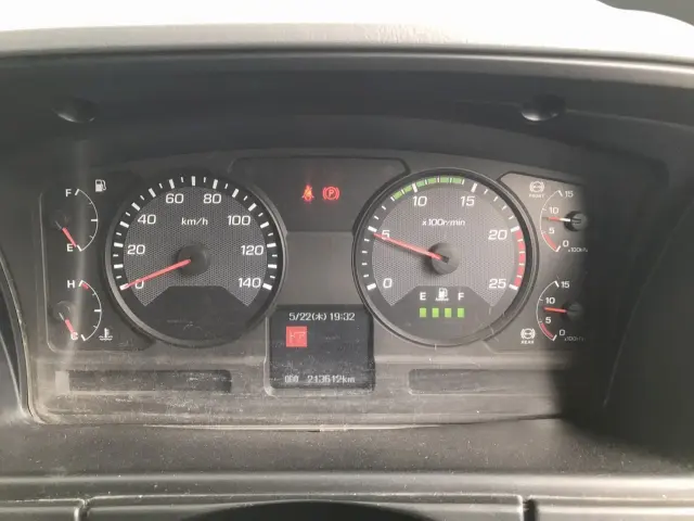 三菱 スーパーグレート QKG-FV60VX(6x4)の写真24