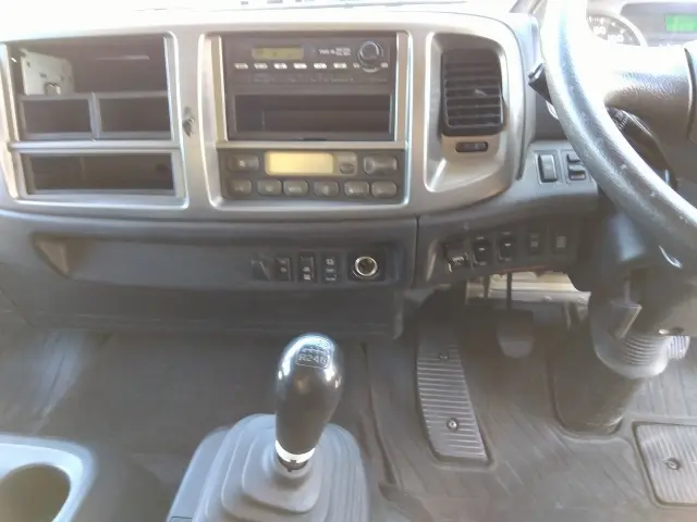 日野 レンジャー LDG-GK8JNAA(6x4)の写真23