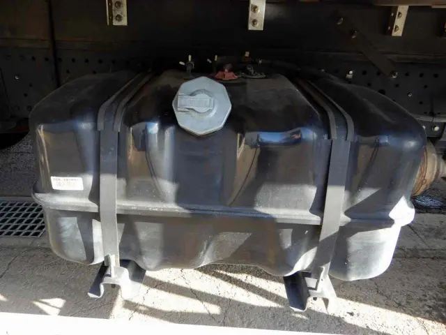 いすゞ エルフ TPG-NPR85AN(2WD)の写真14