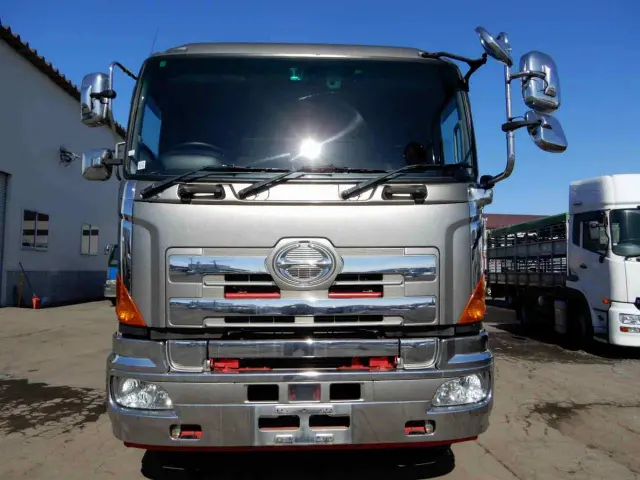 日野 プロフィア QKG-FS1EKDA(6x4)の写真3