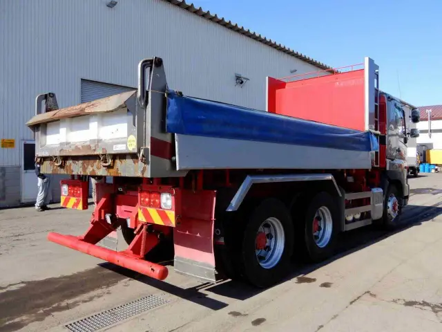 日野 プロフィア QKG-FS1EKDA(6x4)の写真6